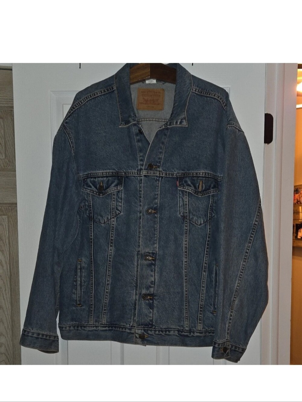 Men's Y2K Vintage Levis Jean Jacket